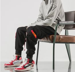 服装商家如何精准对接优质品牌裤子加工厂